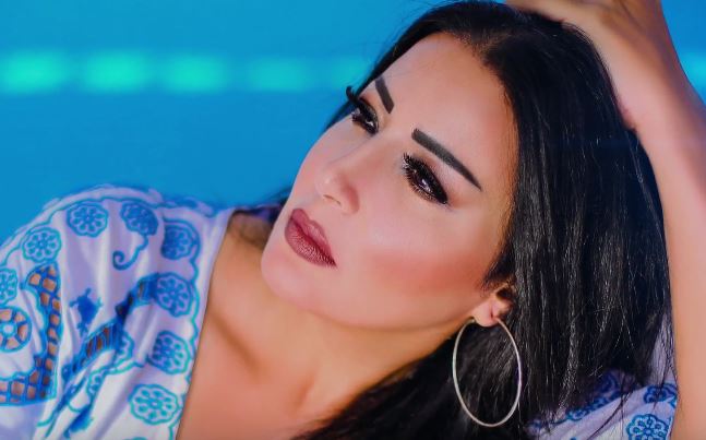 سمية الخشاب