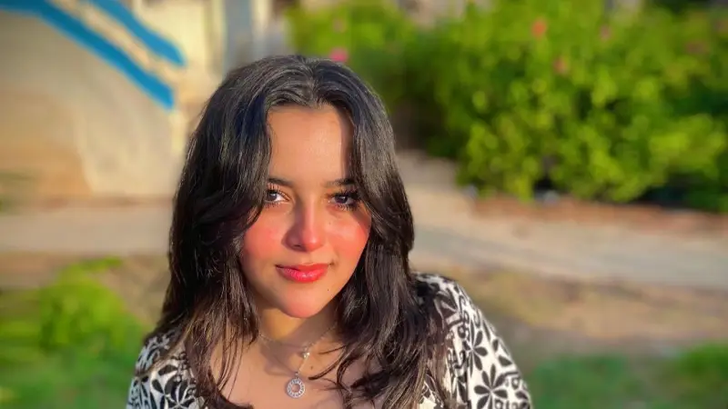 عشم ابليس اشرقت احمد